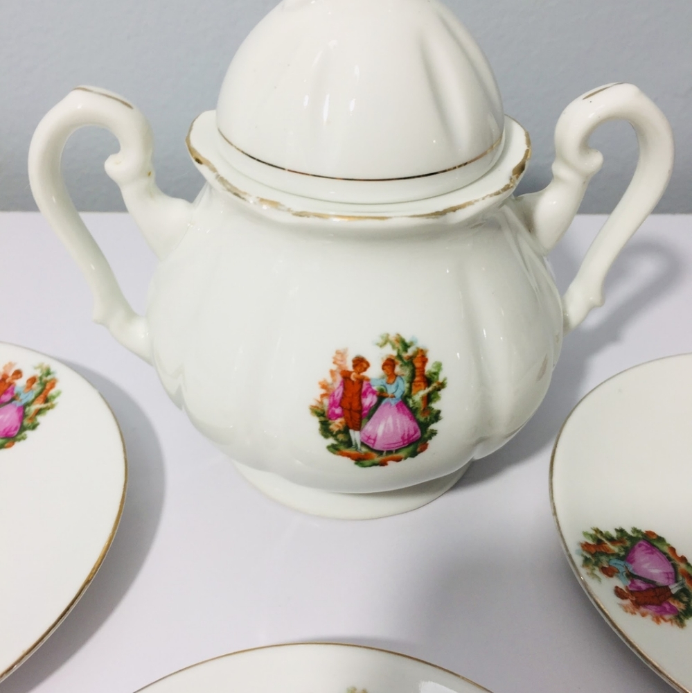 Victorian set, Excellent condition. One of the cu - Picture 7 of 16